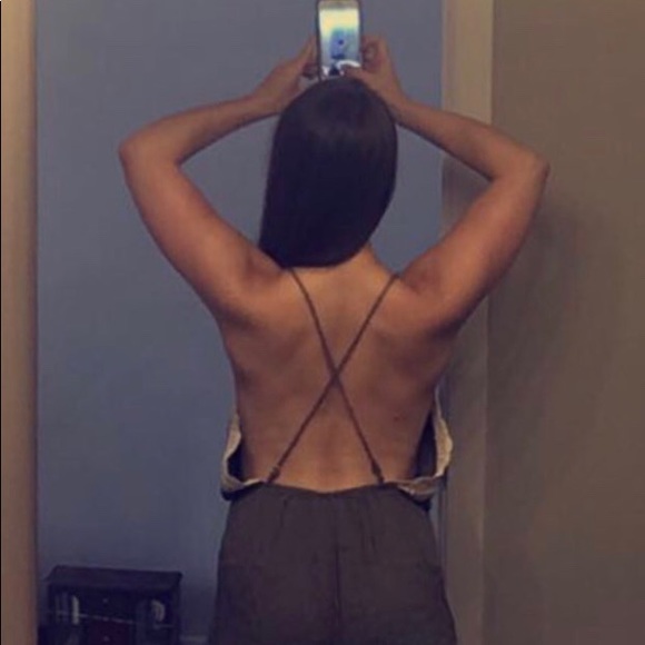 Lulu’s Catching Wind Olive Green Lace Romper - Picture 5 of 6